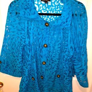 Cute ladies turquoise top